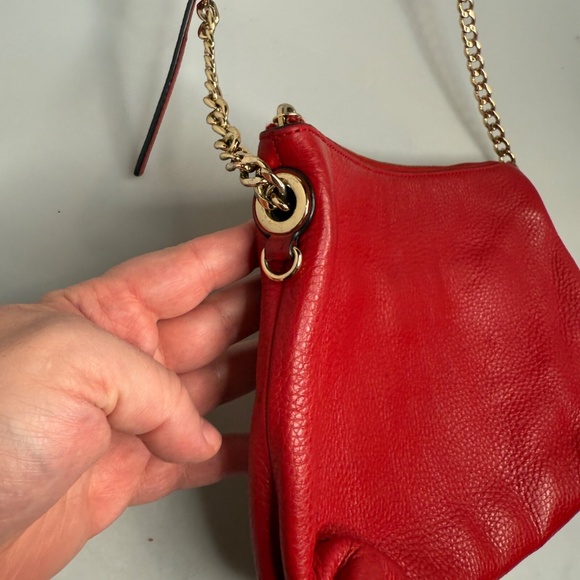 Michael Kors Jet Set Red Pebbled Leather Crossbody Bag AV-1503 Gold Chain Strap - Picture 7 of 16